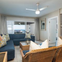 Skiathos 8 - FAMILY ONLY - Max 6 adults and 2 children