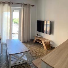 Amplio apartamento cerca al mar