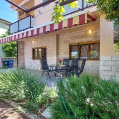 Apartment Vesna by Interhome