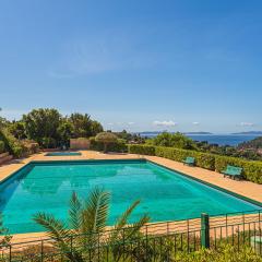 Apartment Les Mas de Pramousquier-11 by Interhome