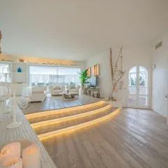Primafila - Lux Beach Villa & Private Jacuzzi