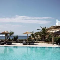 Porto Kea Suites by Sandglass