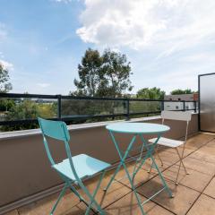 Studio Proche Port Terrasse et Wifi