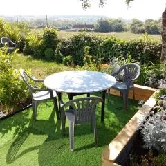 AU PETIT BONHEUR Chez l'habitant 2PERS
