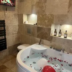 Jaccuzi F2 proche du Canal