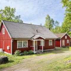 Holiday Home Skärvudde Villan by Interhome