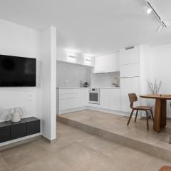 6622 Luxury Apartment with Shared Pool