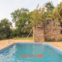 Chácara em Piracaia com Piscina e Churrasqueira