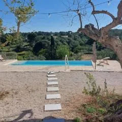 Trullo Terra Bianca