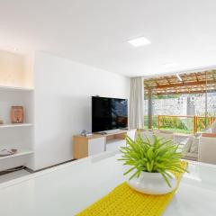 GB123 Ótimo Village 4 suítes a 250m da Praia