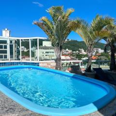 Cobertura com piscina em Bombinhas SC