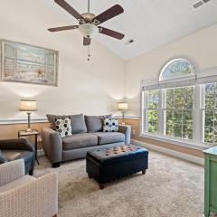 1 BR Condo with Water and Golf Views!, Sleeps 2