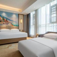 Vienna Hotel Wuhan Guobo Jiangang Metro Station