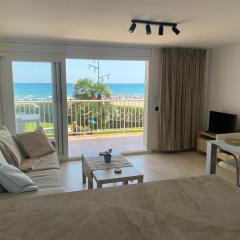 Sun and Beach Lovers San Yago La Pineda