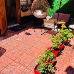 Romeo apt with private garden