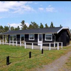 Lovely Summer House 50 Meters From The Beach