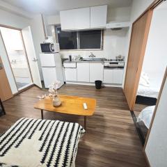 ZYZ Negishi鶯谷駅 TT0257