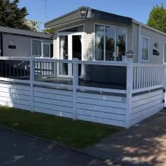 Stunning Caravan At West Mersea Park 75192Wm