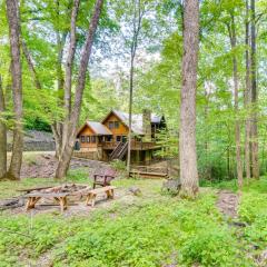 2 Mi to GSMNP Peaceful and Scenic Cabin with Deck