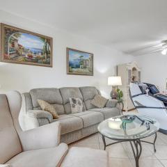 8 Mi to Dtwn Fort Lauderdale Condo with Pool Access