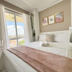 Praia, piscina com bar molhado, Beto carrero