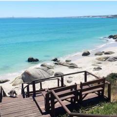 Waterfront Villa Retreat, Langebaan