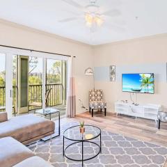Pet-Friendly - Upstay Condo w Pool Hot Tub Sauna
