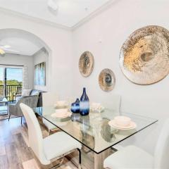 Stunning 3BR Near Disney - Pool and Hot Tub!