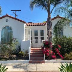 Spanish Cottage on Rosewood Avenue, Los Angeles , Melrose Village