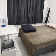 Apartamento 01 quarto cama casal com wi-fi
