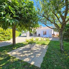Villa confortable avec jardin - animaux sur demande - FR-1-476-193