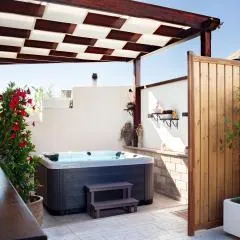 Holiday home Pavle- with hot tub, 200m from the beach