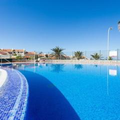 Sea & Pool view apt in Costa Adeje