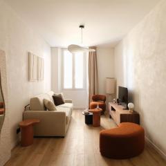 Exceptional facing Palais Cannes1