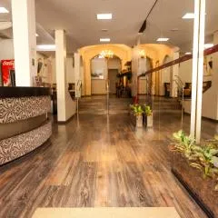 Colonial Palace Hotel