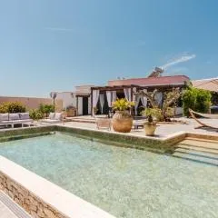 Le Giarre - Villa Con Piscina