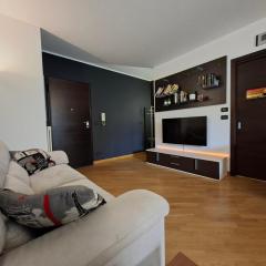 BG House - appartamento con giardino e garage privato