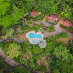 Selva Color - Forest & Beach EcoLodge