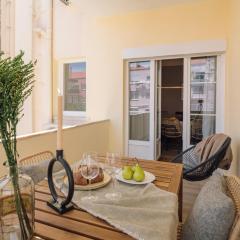 Alp - 3 bedrooms, office and terrace in Alvalade