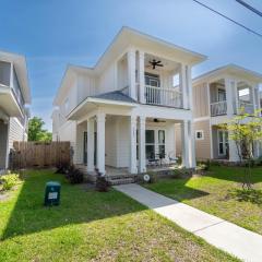 Urban Vista & Flat - Family Friendly, Downtown Pensacola
