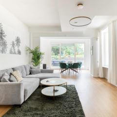 Global Living - Design Apartment I Central I Beamer I Kitchen I Terrace I Berlin