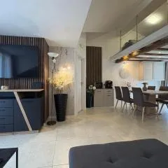 Apartment Anchor Luxury