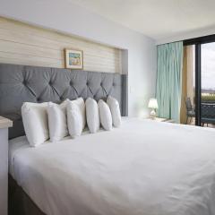 Phoenix III 3002 condo