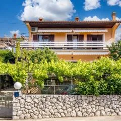 Kostrena Apartment Maja Few Mt From Sea- Happy Rentals