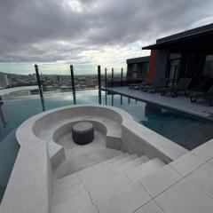 Excellent location, beautiful apartment