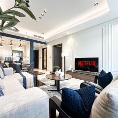 Trophy-Luxe Living in a Blue-Hued Haven