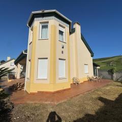 Impresionante Casa a Pie de Playa