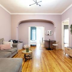 Houseloft White Tower Collection