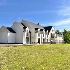 Logis Hôtel Sully le Château
