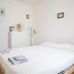 Modern Beach Apartment Near Forte dei Marmi